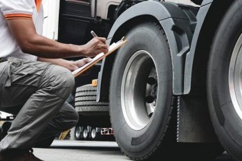 Types of Spare Parts for Your Truck